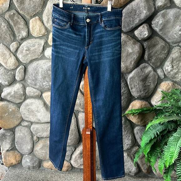 White House Black Market The Slim Jean Size 4 - Picture 2 of 10